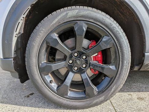 Used 2021 Ford Explorer ST w/ Equipment Group 401A image 8