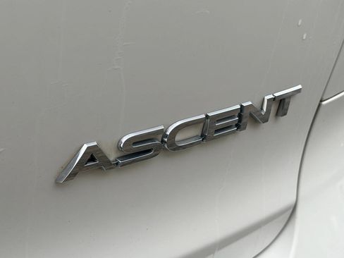 Used 2020 Subaru Ascent Premium w/ Convenience Package AWD/4WD image 6