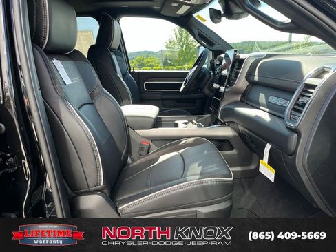 New 2026 RAM 2500 Laramie AWD/4WD image 27