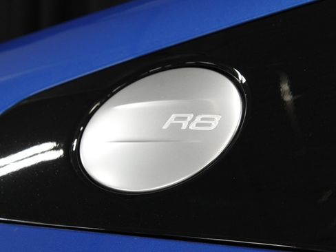 Used 2023 Audi R8 V10 performance RWD image 19