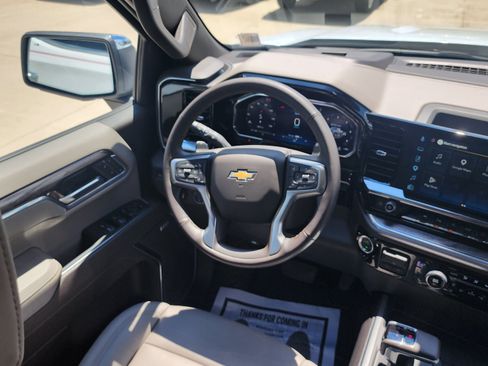 Certified 2026 Chevrolet Silverado 1500 LTZ w/ Z71 Off-Road Package AWD/4WD image 14