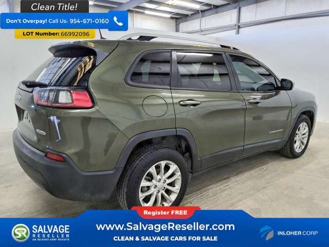 Used 2021 Jeep Cherokee Latitude FWD image 4