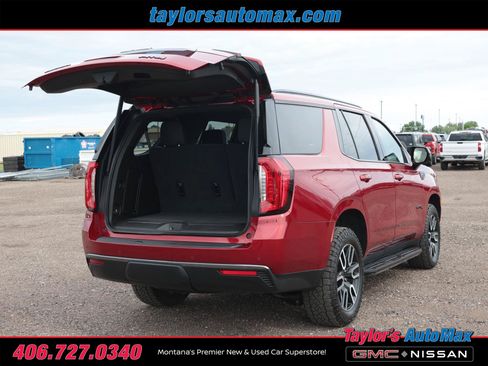 Used 2024 GMC Yukon AT4 w/ Technology Package AWD/4WD image 48
