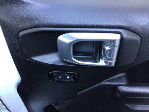 Used 2021 Jeep Wrangler Unlimited Sport AWD/4WD image 12