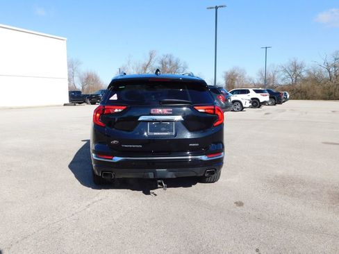 Used 2020 GMC Terrain Denali w/ Denali Premium Package image 4