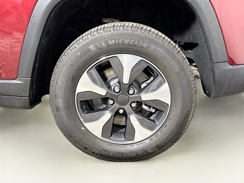 Used 2024 Jeep Grand Cherokee Limited 4xe w/ Luxury Tech Group II image 29