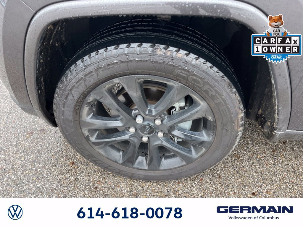 Used 2020 Jeep Grand Cherokee Altitude AWD/4WD image 18