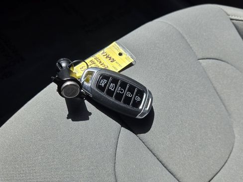 Used 2023 Hyundai Elantra SEL w/ Convenience Package FWD image 20