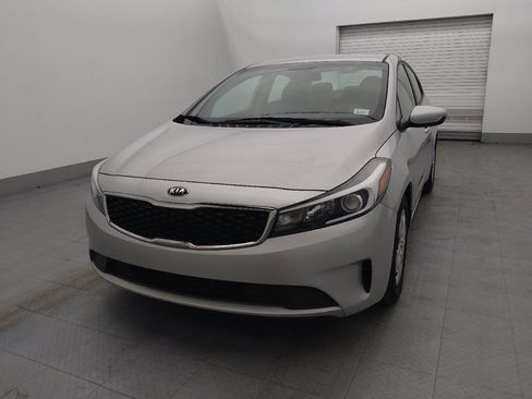 Used 2017 Kia Forte LX w/ LX Popular Package image 15