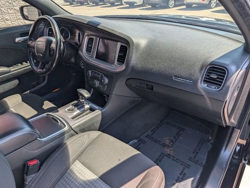Used 2023 Dodge Charger SXT RWD image 13