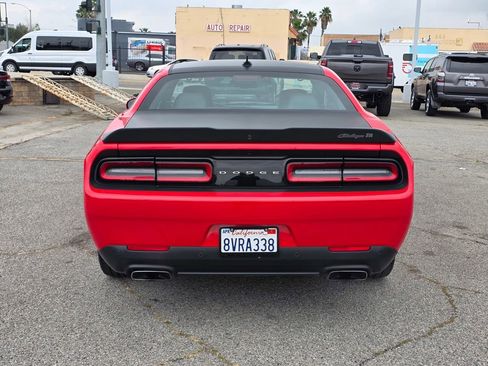 Used 2021 Dodge Challenger R/T w/ T/A Package image 6