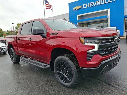 Certified 2025 Chevrolet Silverado 1500 LT Trail Boss w/ Convenience Package II image 2