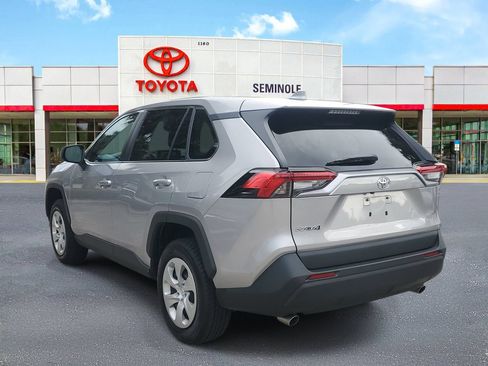 Used 2024 Toyota RAV4 LE FWD image 4