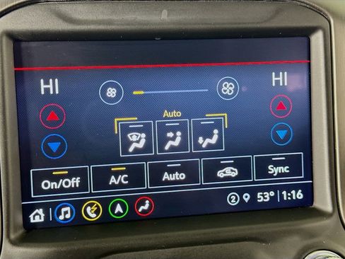 Used 2022 GMC Sierra 1500 AT4 w/ AT4 Preferred Package image 39