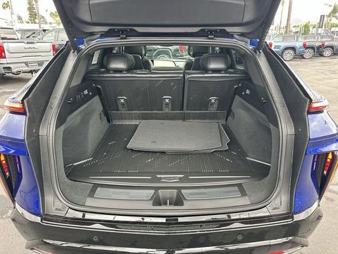 Used 2024 Cadillac Lyriq Sport w/ LPO, Floor Liner Package image 27
