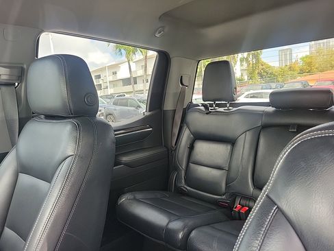 Used 2024 GMC Sierra 1500 Elevation image 21