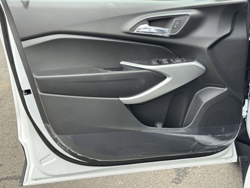 New 2026 Chevrolet Trax LS w/ Driver Confidence Package image 19