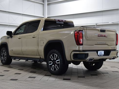 Used 2023 GMC Sierra 1500 AT4 w/ AT4 Premium Package AWD/4WD image 5