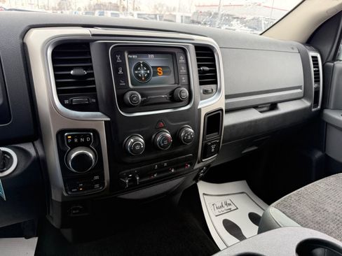 Used 2017 RAM 1500 Classic SLT w/ Luxury Group AWD/4WD image 29
