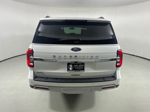 Used 2024 Ford Expedition Limited AWD/4WD image 7