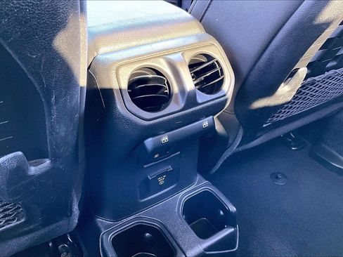 Used 2022 Jeep Gladiator Mojave w/ Trailer Tow Package image 24