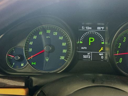 Used 2018 Maserati GranTurismo Sport image 14