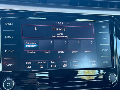 Used 2020 Volkswagen Passat 2.0T SE image 22