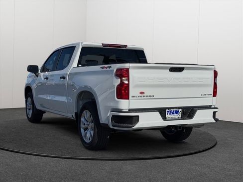 New 2026 Chevrolet Silverado 1500 Custom image 4