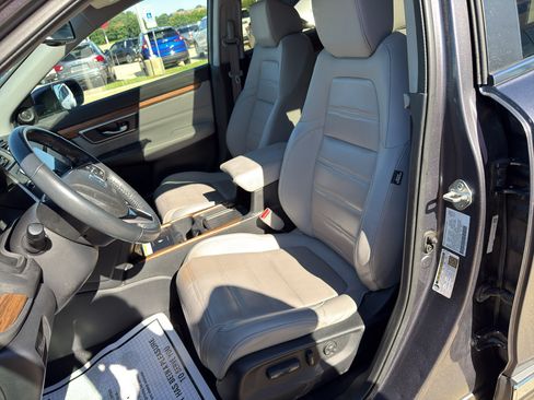 Used 2020 Honda CR-V Touring image 10
