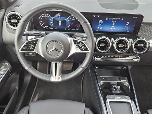Certified 2026 Mercedes-Benz GLB 250 image 21