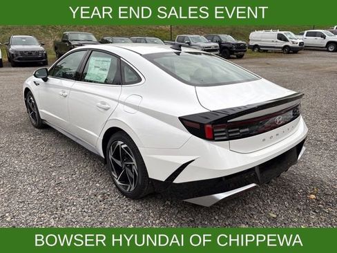 New 2026 Hyundai Sonata SEL image 3