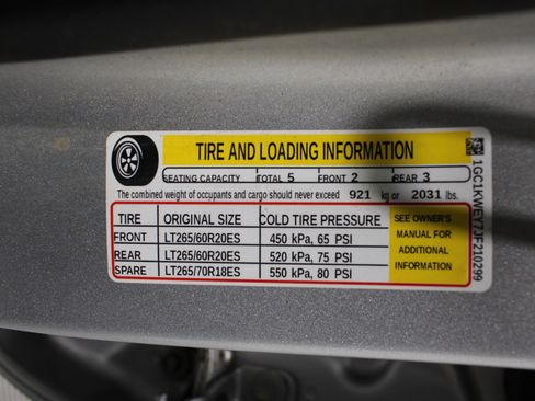 Used 2018 Chevrolet Silverado 2500 LTZ w/ Duramax Plus Package AWD/4WD image 38