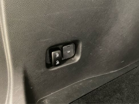 Used 2023 Ford Edge Titanium w/ Equipment Group 301A AWD/4WD image 11