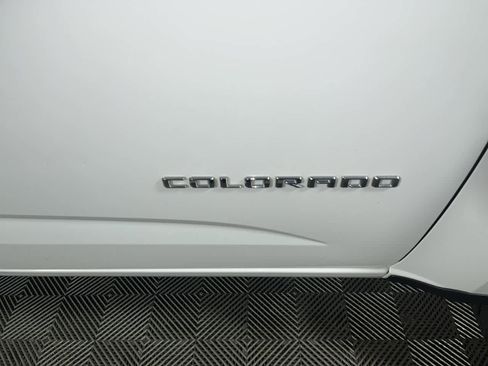 Used 2021 Chevrolet Colorado LT w/ Fleet Safety Package image 11