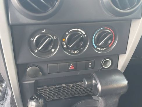 Used 2010 Jeep Wrangler Sport AWD/4WD image 25