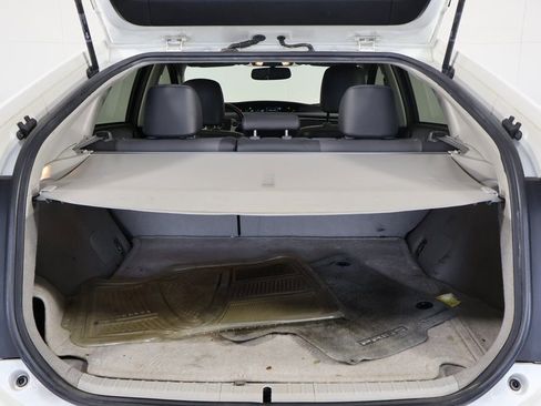 Used 2013 Toyota Prius Four w/ Deluxe Solar Roof Pkg image 12