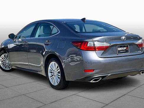 Used 2017 Lexus ES 350 w/ Premium Package image 10