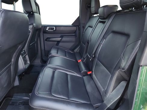 Used 2025 Ford Bronco Outer Banks image 27