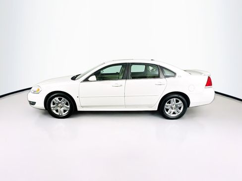 Used 2009 Chevrolet Impala LT image 4