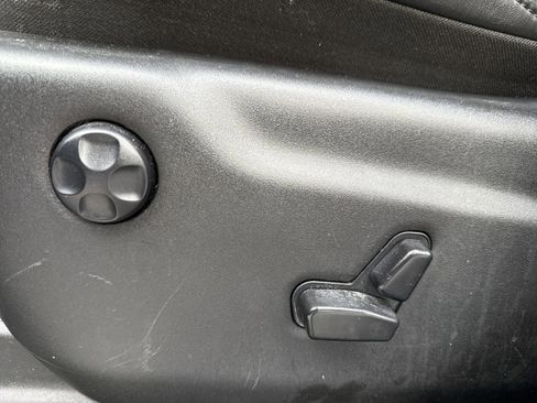 Used 2023 Dodge Durango SRT image 13