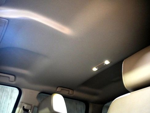 Used 2018 GMC Sierra 1500 SLT w/ SLT Premium Package image 25