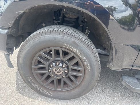 Used 2021 Ford F250 Lariat image 16