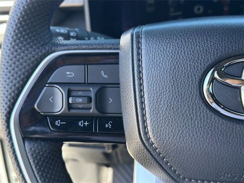 Used 2025 Toyota Tundra Platinum image 13