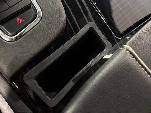 Used 2024 Cadillac Escalade Sport image 40