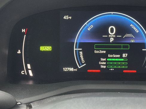 Certified 2025 Toyota Camry LE image 24