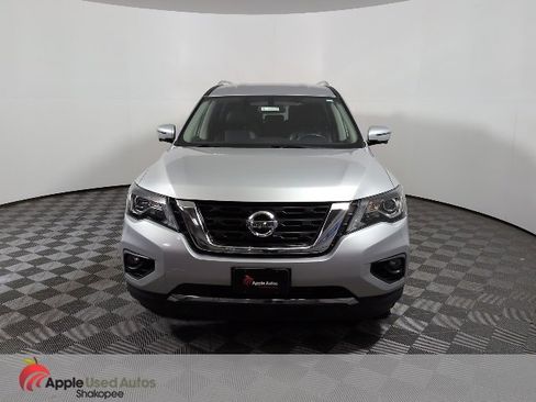 Used 2019 Nissan Pathfinder SL image 2