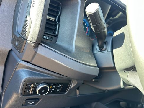 New 2025 Ford Bronco Badlands AWD/4WD image 35