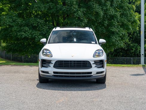 Used 2019 Porsche Macan AWD/4WD image 10