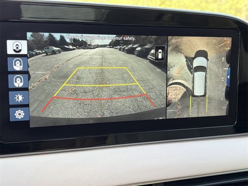 Used 2020 Hyundai Palisade Limited image 27