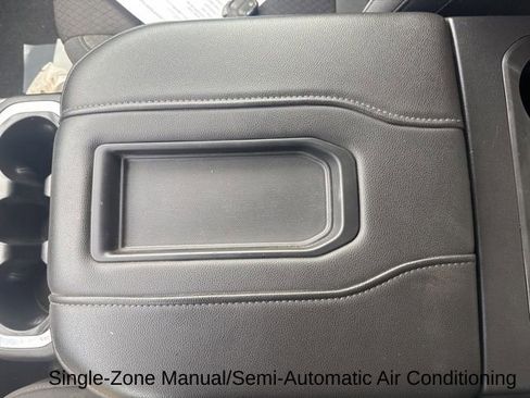 Used 2020 GMC Sierra 1500 Elevation AWD/4WD image 25